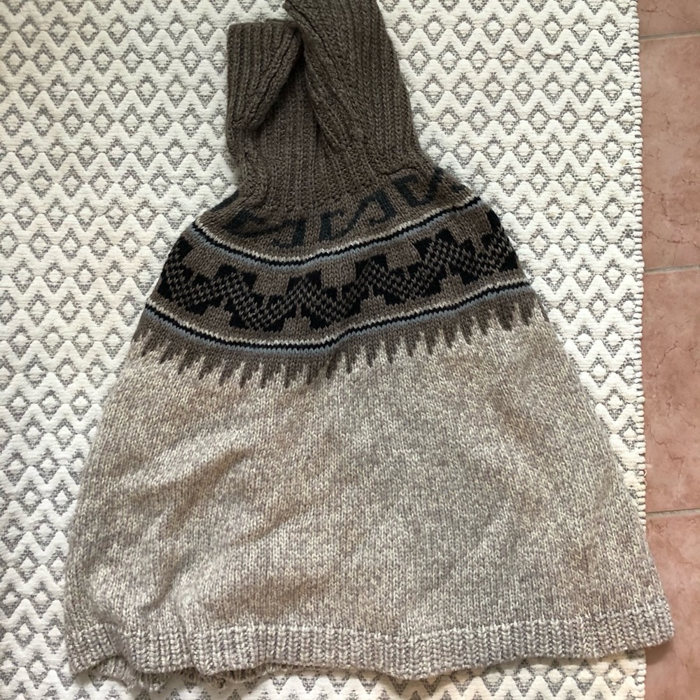 American Eagle Knitted Pancho